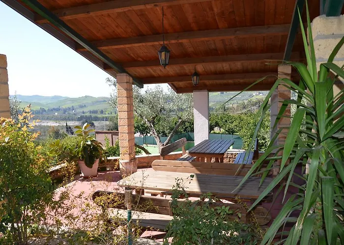 مزرعة للإقامة Eco-bio Santacinnara *
